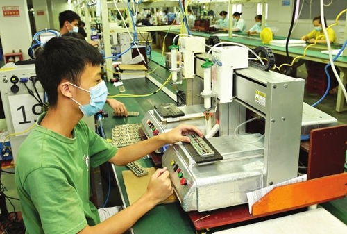 邵陽產品 走出去 正當時,黨代會報告強調了八個字 邵企出海 邵品出境